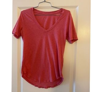 Lululemon Pink Love Tee V-Neck Size 4